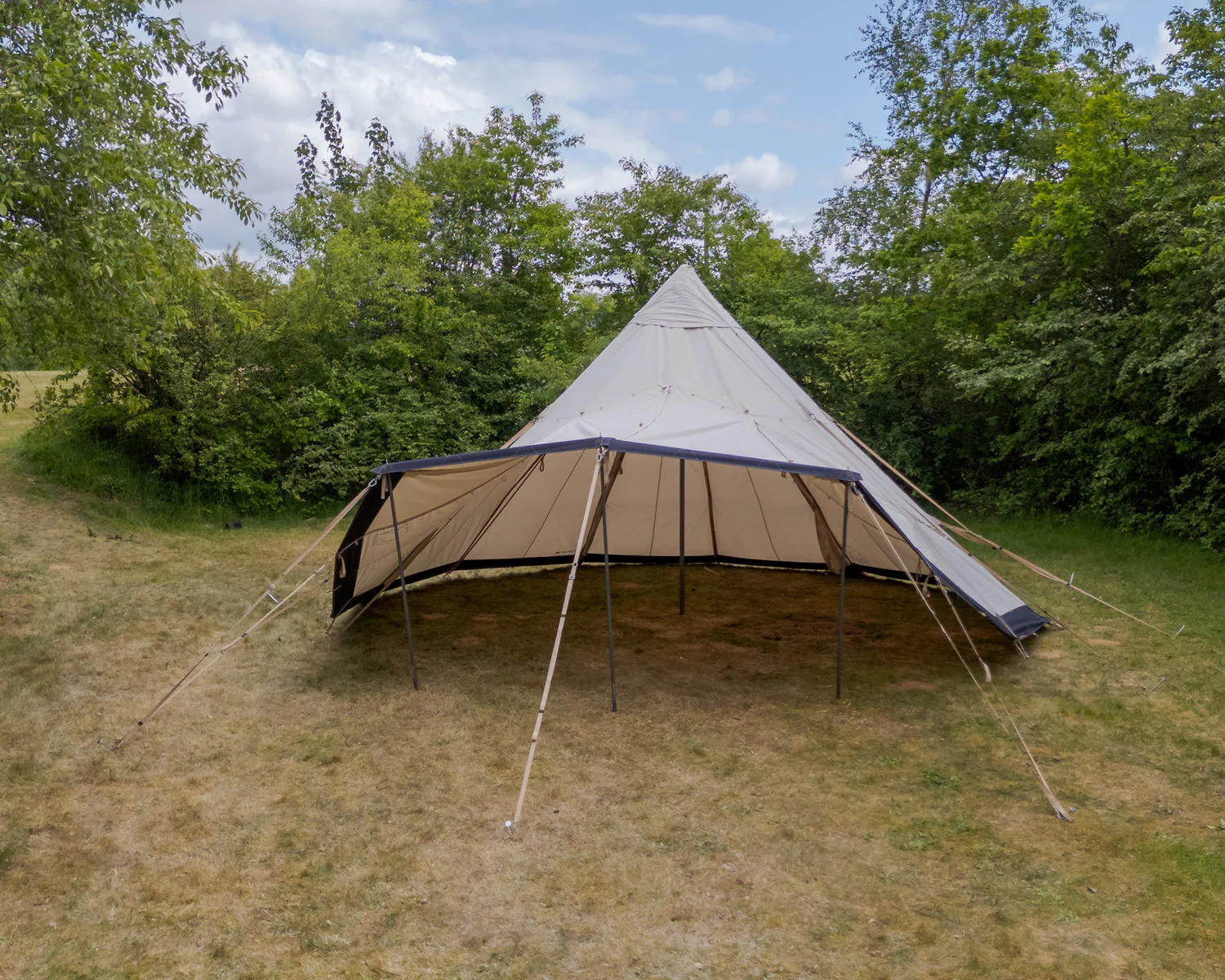 Valhal 35 Tipi Event Zelt - 35 m² | Sandshell