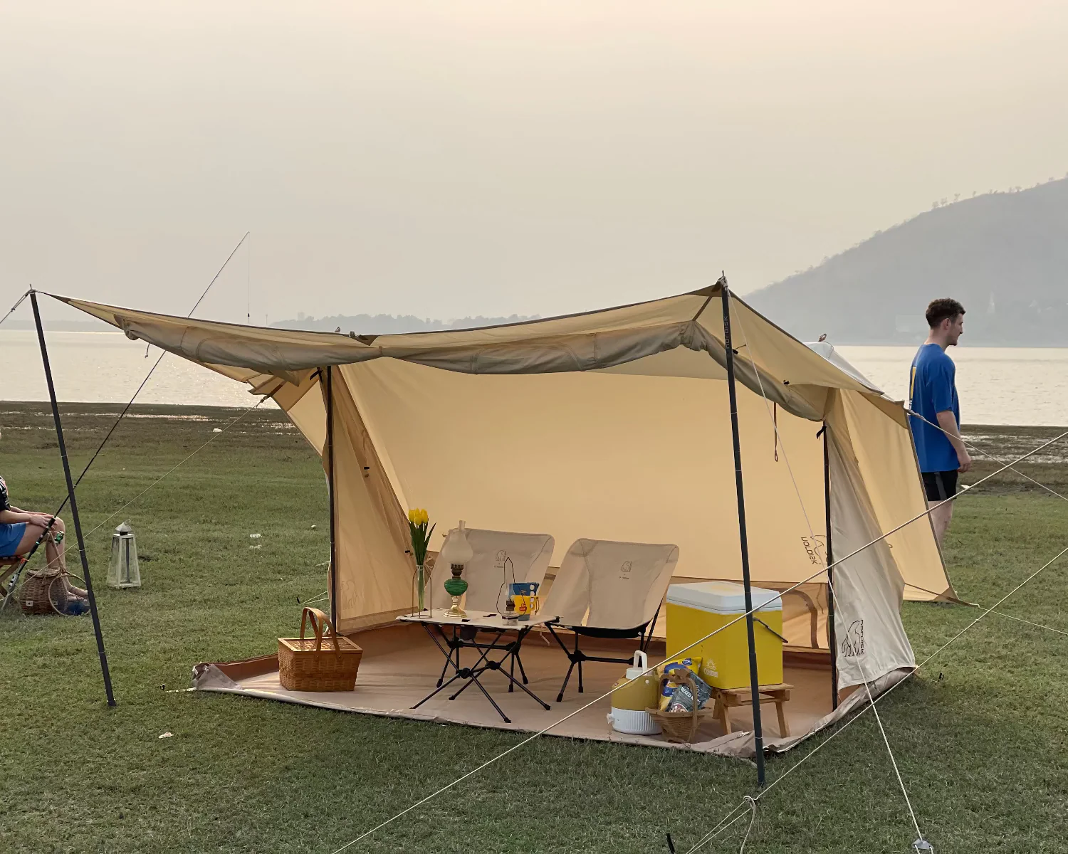 Ydun Sky 5.5 Glamping Zelt - 5.5 m² | 4 Personen | Sandshell - Image 12